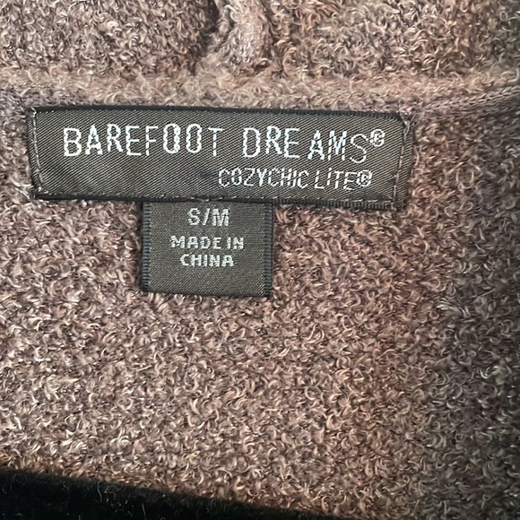 Barefoot Dreams drape front cardigan. Size S/M - Picture 2 of 6